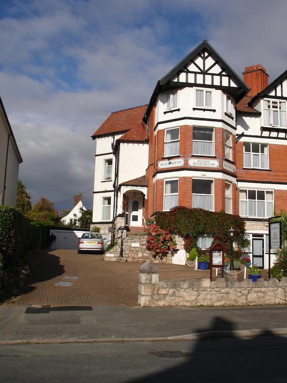 Beachmount Holiday Apartments Rhos-on-Sea Exterior photo