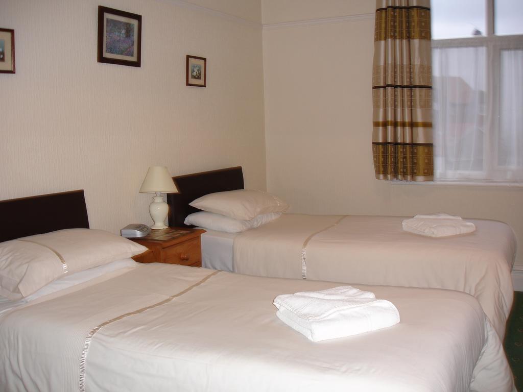 Beachmount Holiday Apartments Rhos-on-Sea Exterior photo