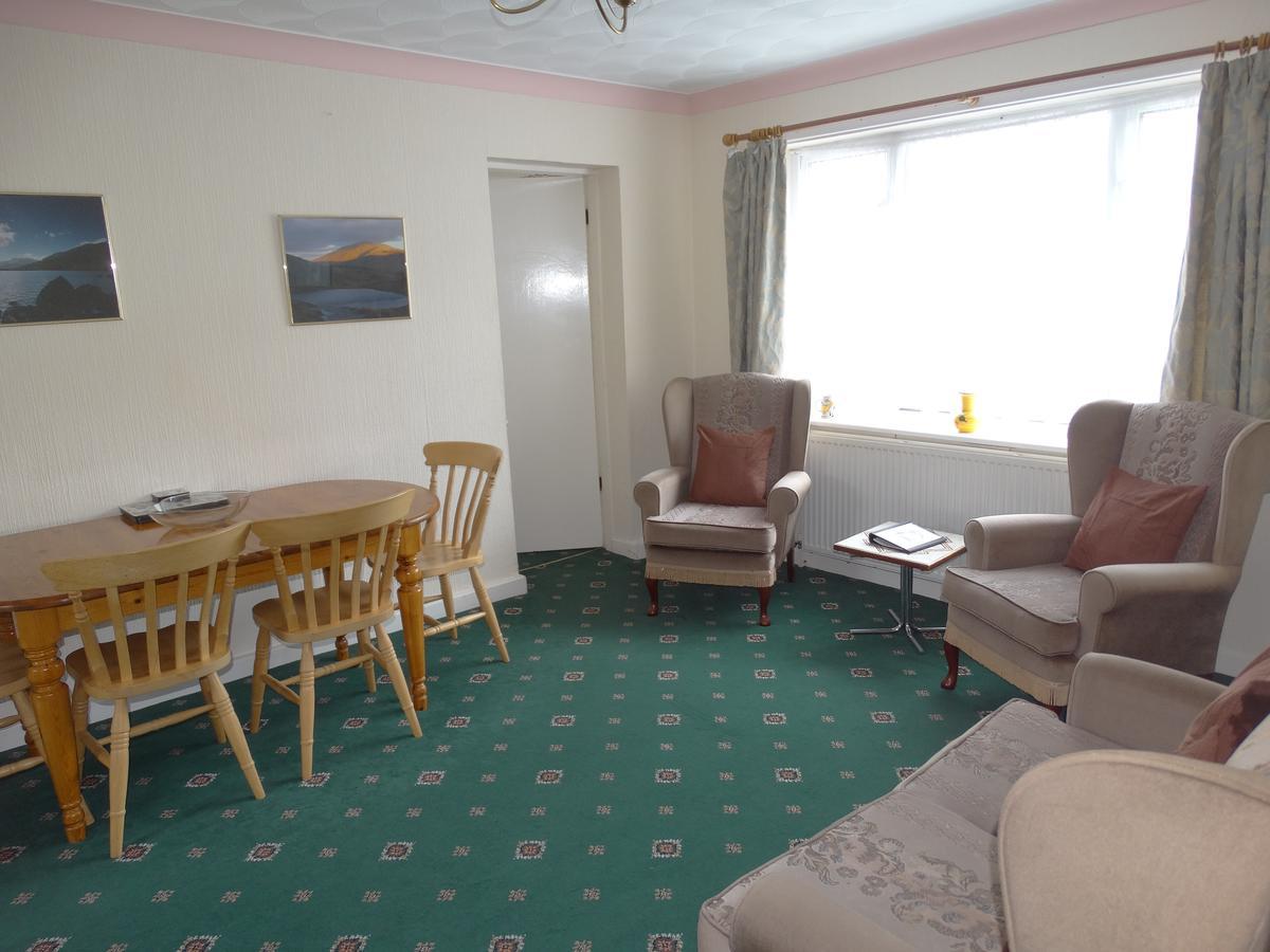 Beachmount Holiday Apartments Rhos-on-Sea Exterior photo